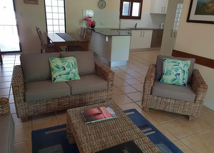 Nautilus Holiday Apartments